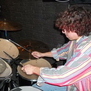 KALAMIT̄ at Riverfront Bar & Grill